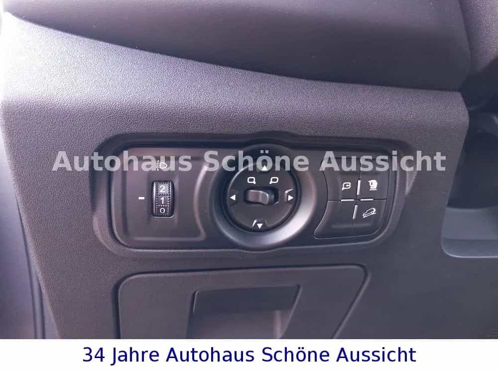 BAW 212 Allrad Diesel/Seilwinde/Suchscheinwerfer null-photo-12