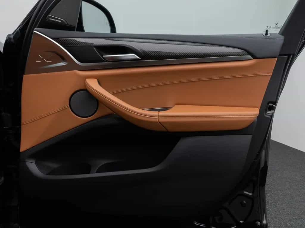 BMW X3 M40d Panorama 360°HUD DAB H/K AHK Komfort 21" 07/2021-photo-30
