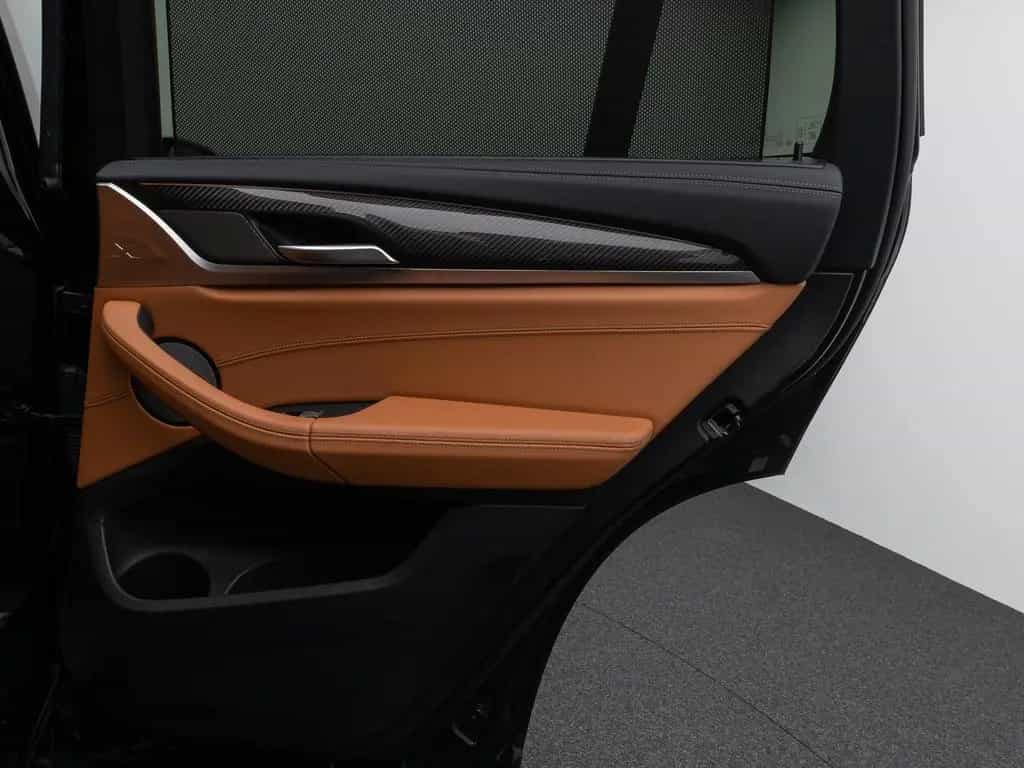 BMW X3 M40d Panorama 360°HUD DAB H/K AHK Komfort 21" 07/2021-photo-31