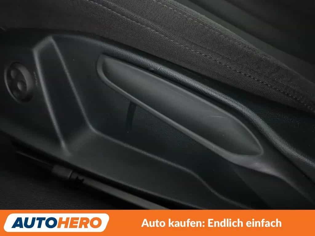 Audi A4 2.0 TFSI Sport ultra Aut.*NAV*TEMP*CAM*PDC* 01/2017-photo-28