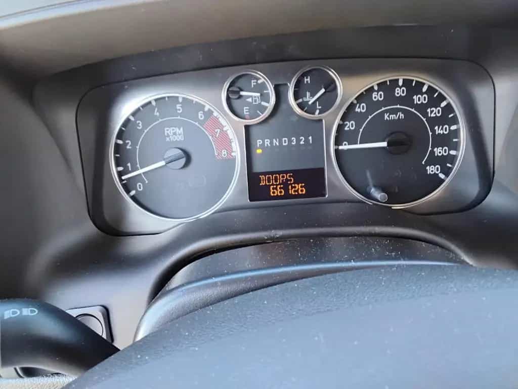 Hummer H3 3.7 Luxury Auto. - org. 66 500 mls 02/2008-photo-22