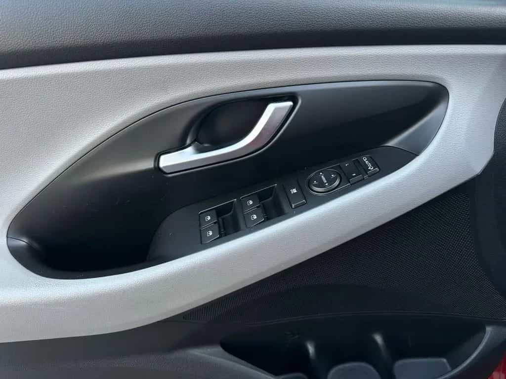 Hyundai i30 cw Premium LED ACC KAMERA LANE BLIND 12/2019-photo-19