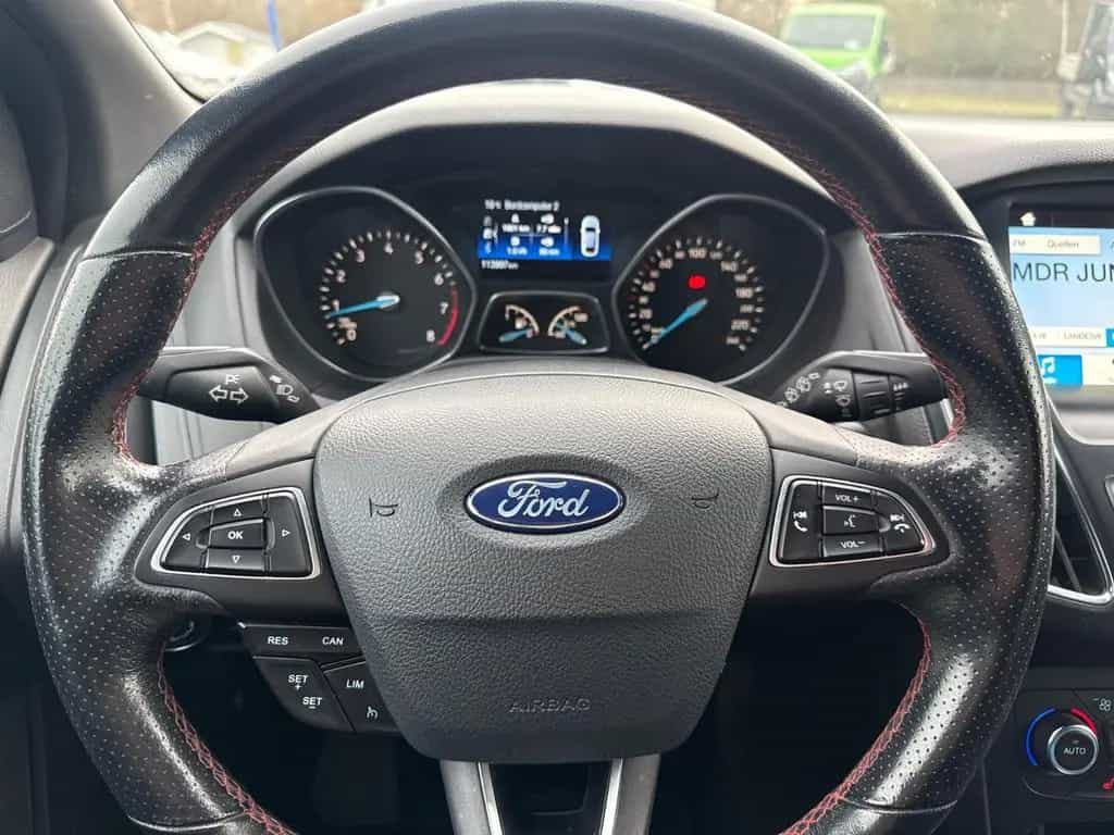 Ford Focus 1,5 EcoBoost ST-Line Turnier*NeuerMotor! 05/2018-photo-15