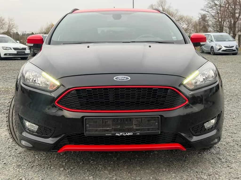 Ford Focus 1,5 EcoBoost ST-Line Turnier*NeuerMotor! 05/2018-photo-3