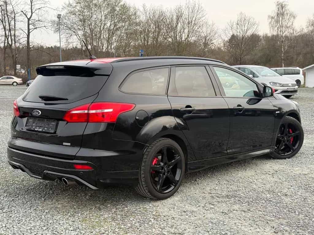 Ford Focus 1,5 EcoBoost ST-Line Turnier*NeuerMotor! 05/2018-photo-4
