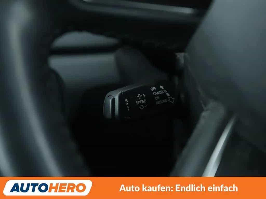 Audi Q3 2.0 TDI*NAVI*TEMPO*PDC*SHZ*ALU*KLIMA* 04/2018-photo-23