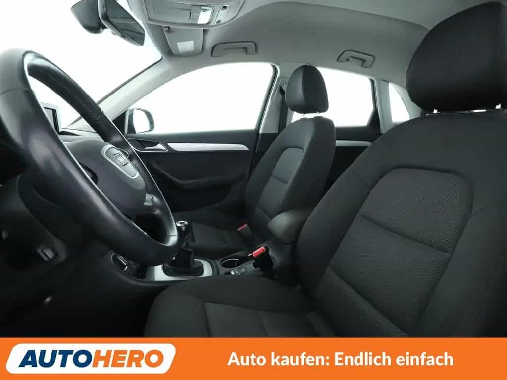 Audi Q3 2.0 TDI*NAVI*TEMPO*PDC*SHZ*ALU*KLIMA* 04/2018-photo-5