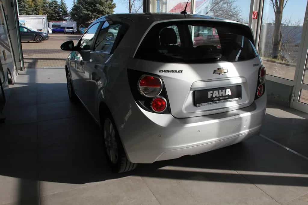 Chevrolet Aveo LTZ 07/2012-photo-5