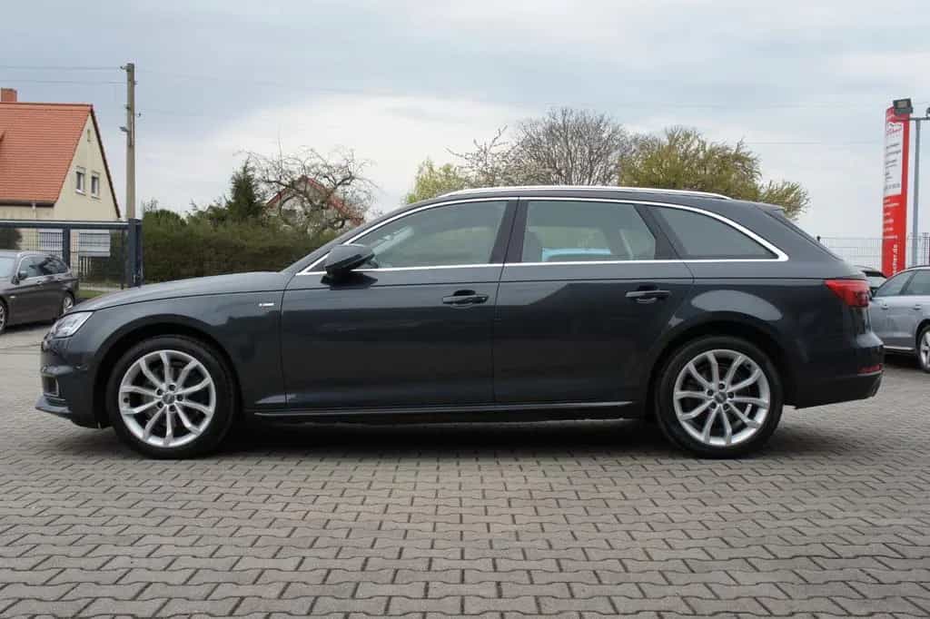 Audi A4 Avant 2.0 TFSI S-tronic *S-LINE*LED*360°*AHK* 04/2017-photo-4