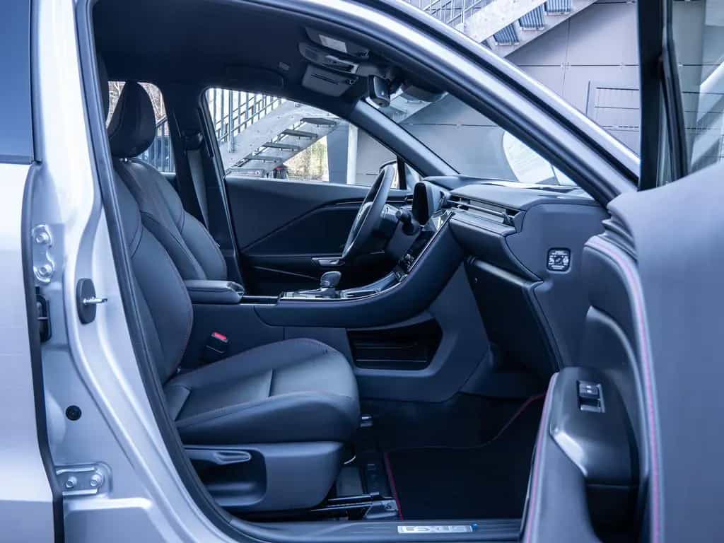 Lexus LBX Emotion EL. HECKKL. SITZHEIZUNG NAVI ACC LED null-photo-12