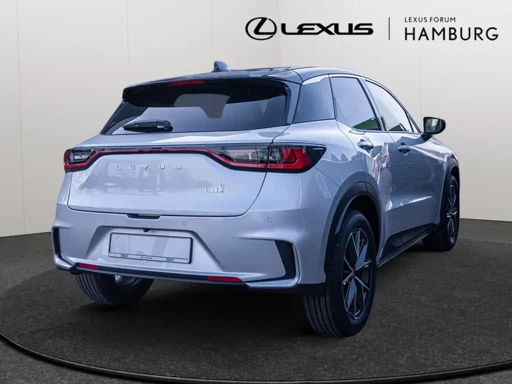 Lexus LBX Emotion EL. HECKKL. SITZHEIZUNG NAVI ACC LED null-photo-3