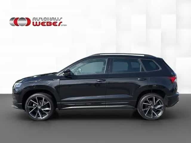 Skoda Karoq 1.5l TSI SPORTLINE MATRIX+REAR+NAV+AHK 02/2022-photo-3