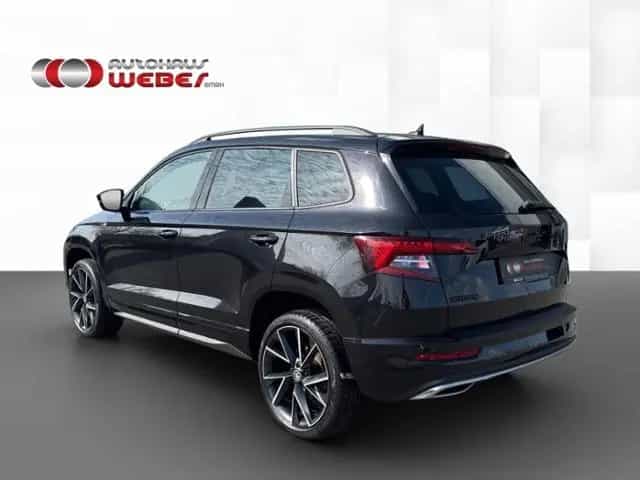 Skoda Karoq 1.5l TSI SPORTLINE MATRIX+REAR+NAV+AHK 02/2022-photo-4
