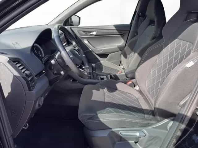 Skoda Karoq 1.5l TSI SPORTLINE MATRIX+REAR+NAV+AHK 02/2022-photo-9
