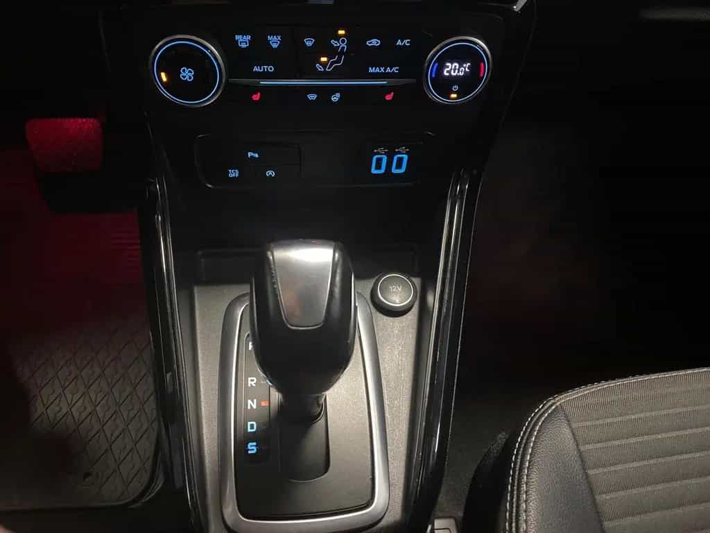 Ford EcoSport 1.0 Titanium Automatik+AHK++NAVIGATION+ 04/2018-photo-20