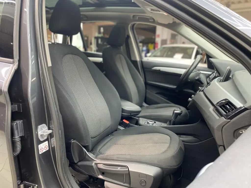 BMW X1 xDrive 20i Automatik Navi Pano LedLenkr. Allr 10/2017-photo-13