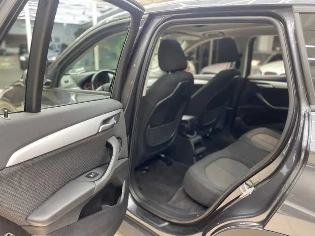 BMW X1 xDrive 20i Automatik Navi Pano LedLenkr. Allr 10/2017-photo-15