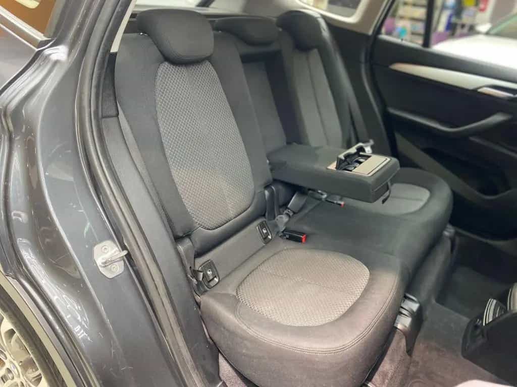 BMW X1 xDrive 20i Automatik Navi Pano LedLenkr. Allr 10/2017-photo-17