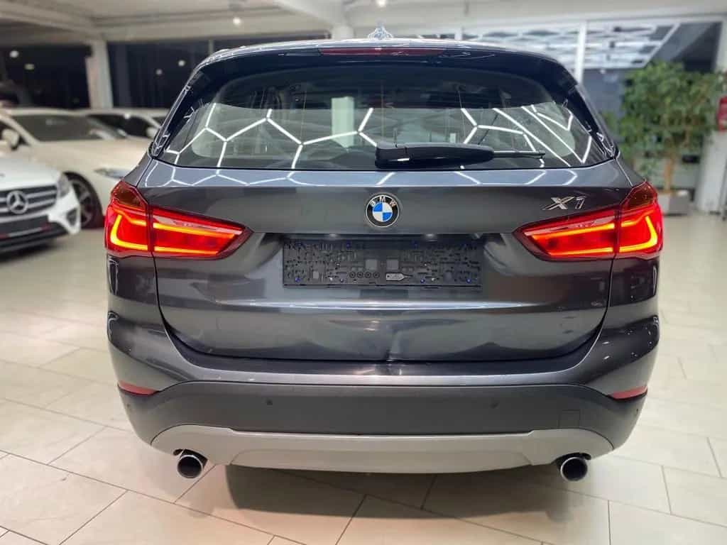 BMW X1 xDrive 20i Automatik Navi Pano LedLenkr. Allr 10/2017-photo-5
