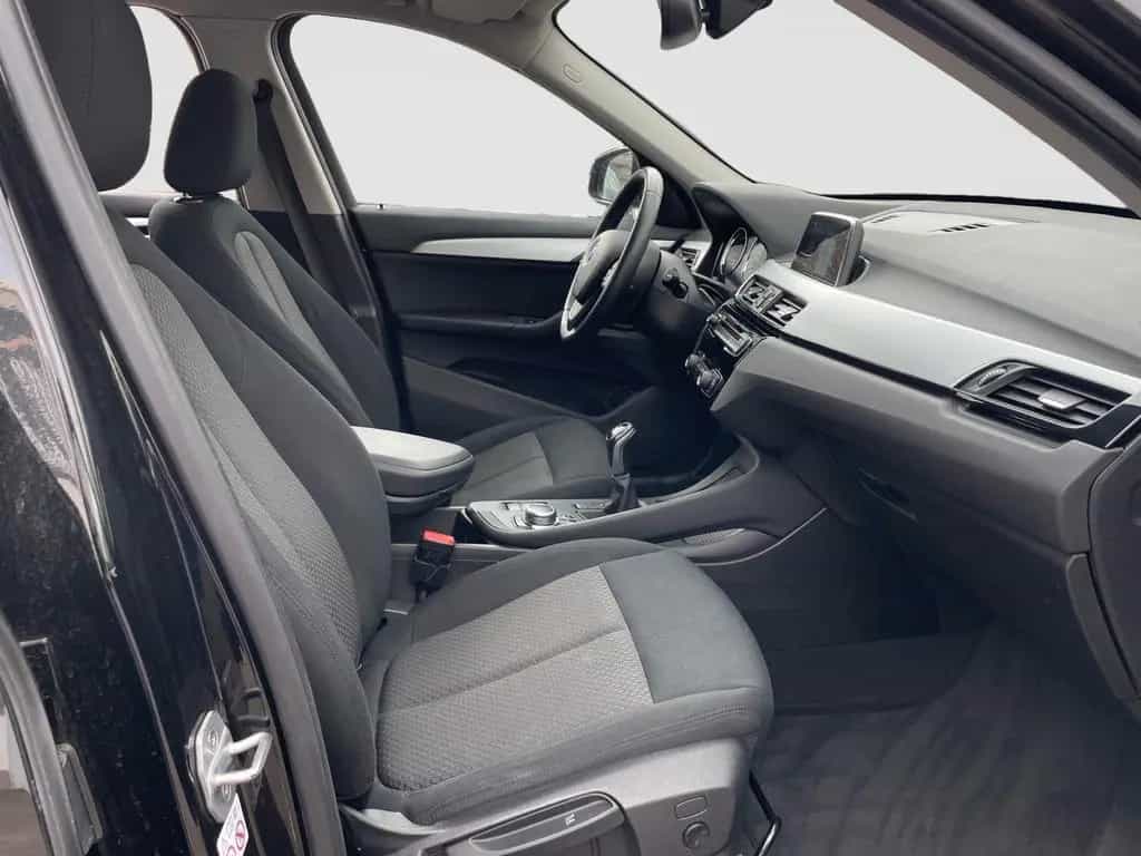 BMW X1 sDrive 18i Advantage SHZ PDC NAV TEMPO 09/2018-photo-14