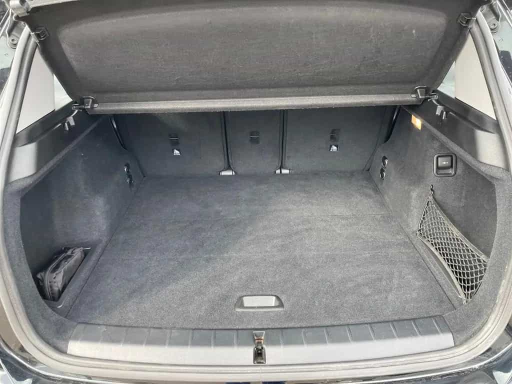 BMW X1 sDrive 18i Advantage SHZ PDC NAV TEMPO 09/2018-photo-15