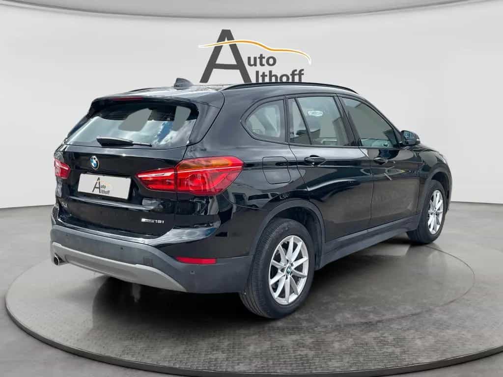 BMW X1 sDrive 18i Advantage SHZ PDC NAV TEMPO 09/2018-photo-5