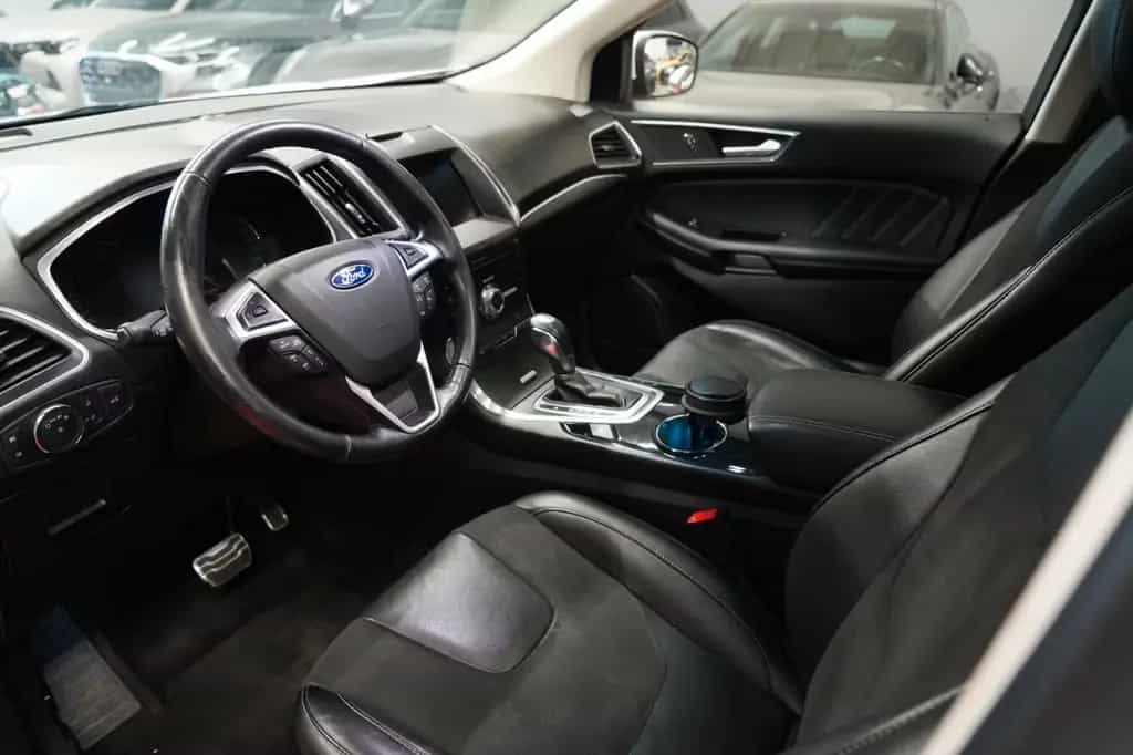 Ford Edge Sport 4x4*Unfallfrei*Navi*Pano* 06/2017-photo-13