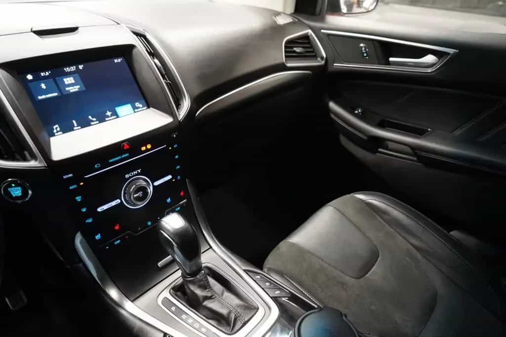 Ford Edge Sport 4x4*Unfallfrei*Navi*Pano* 06/2017-photo-24