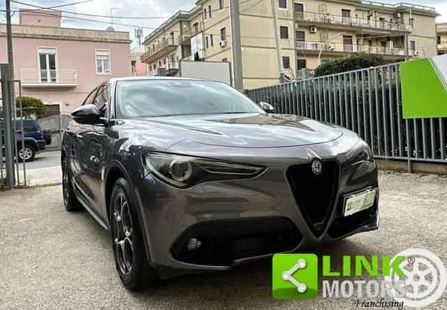 Alfa Romeo Stelvio ROMEO Stelvio 2.2 Turbodiesel 190 CV AT8 RW 11/2018-photo-4