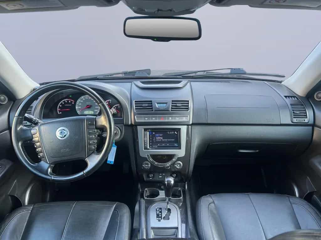Ssangyong Rexton Rexton W Sapphire 4WD*7-Sitzer*SHZ*PDC* 03/2015-photo-24