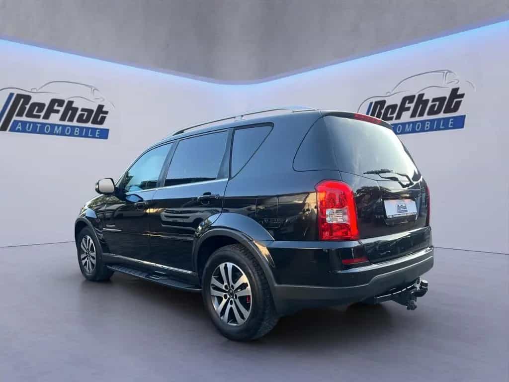 Ssangyong Rexton Rexton W Sapphire 4WD*7-Sitzer*SHZ*PDC* 03/2015-photo-9