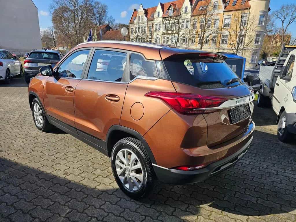 BAIC Beijing X35 X35 1.5 TURBO+KLIMA+ALLWETTER+1.HAND 01/2023-photo-3