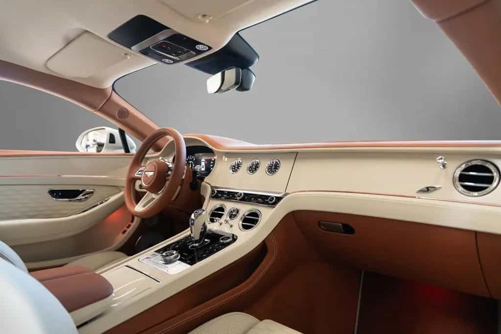 Bentley Continental GT S V8 *Akrapovic* null-photo-16