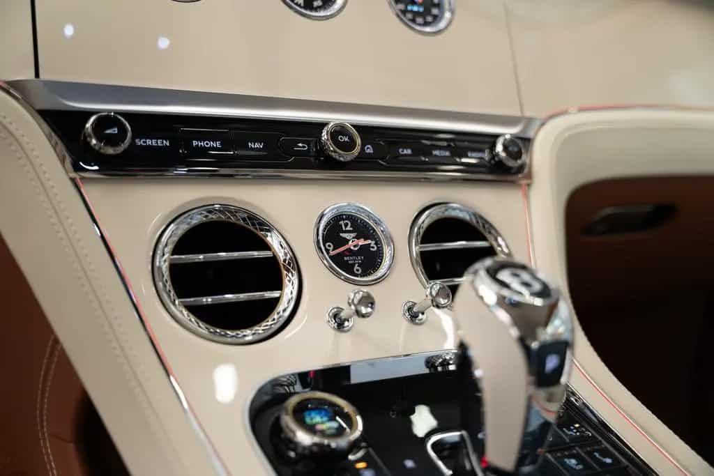 Bentley Continental GT S V8 *Akrapovic* null-photo-18