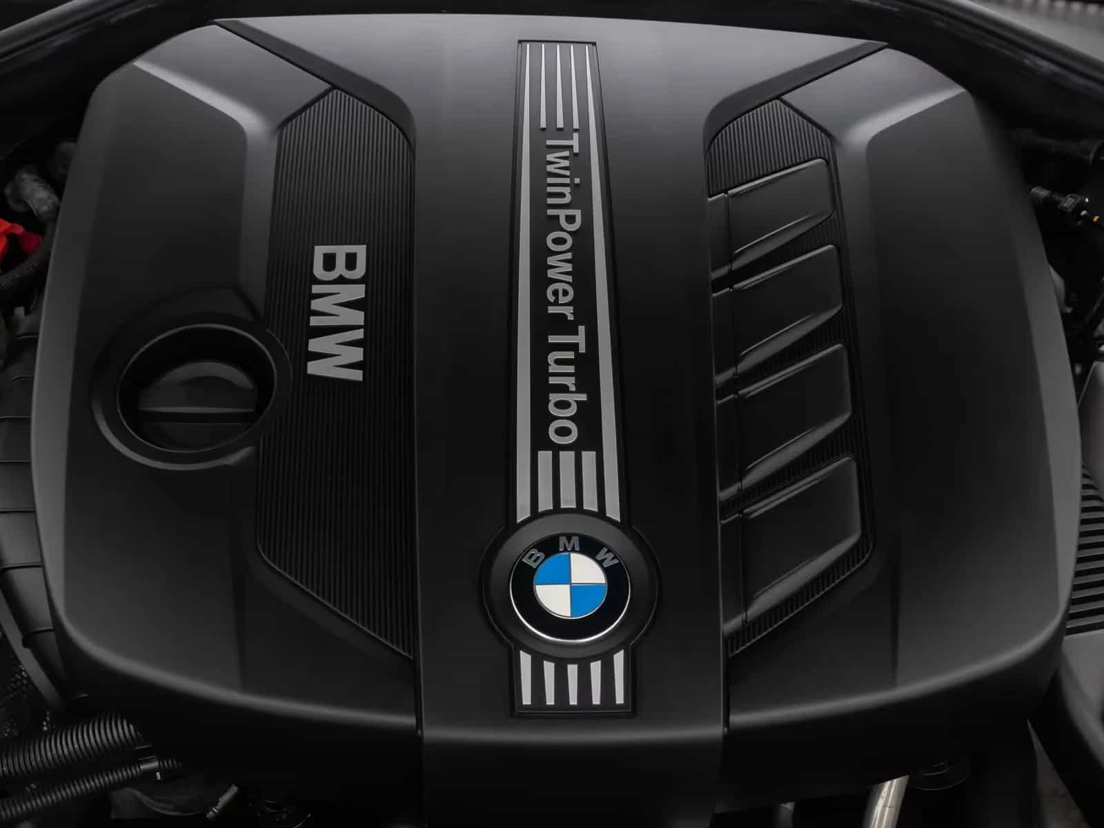 BMW 5 Series 06/2016-photo-18