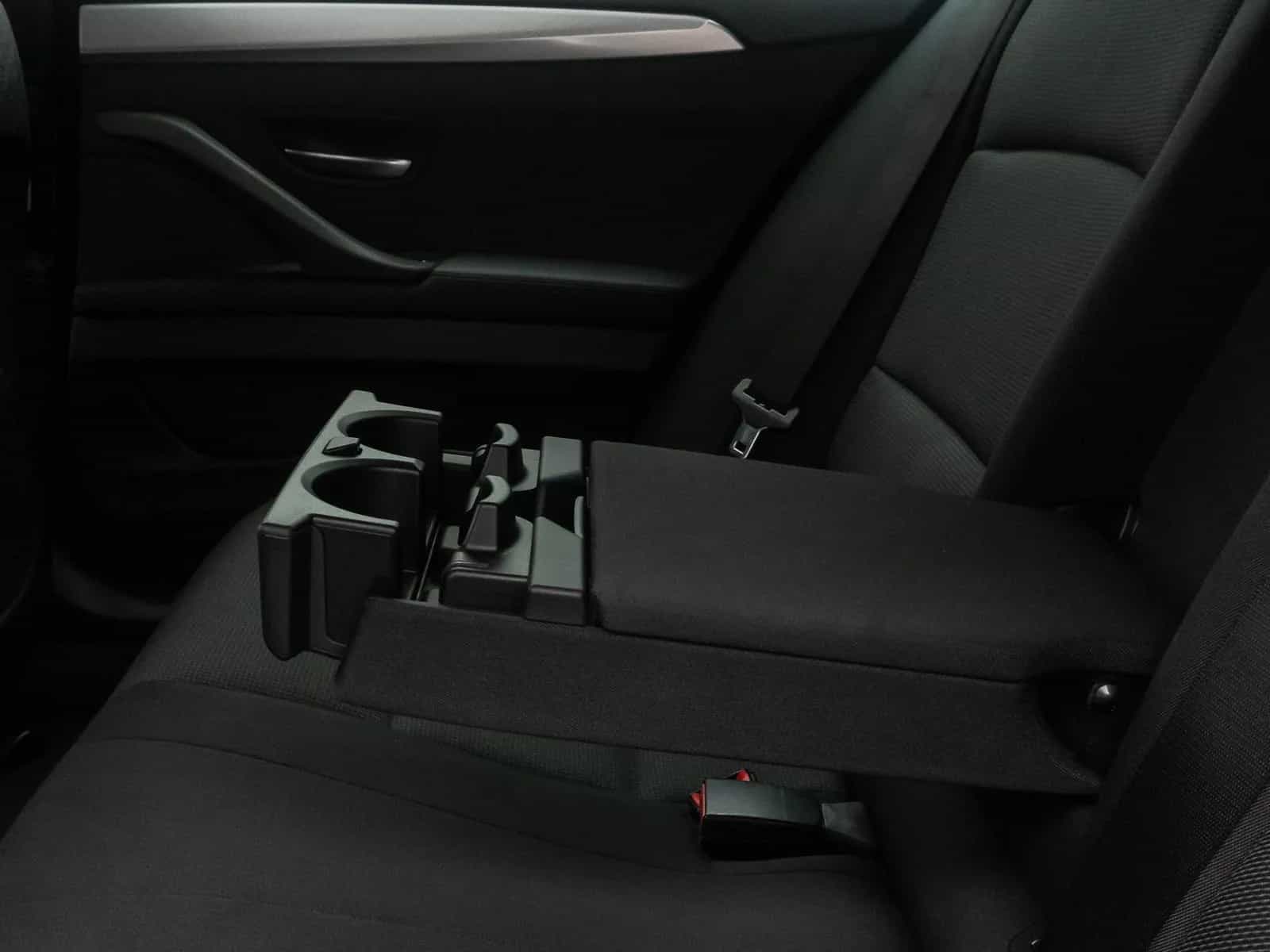 BMW 5 Series 06/2016-photo-27