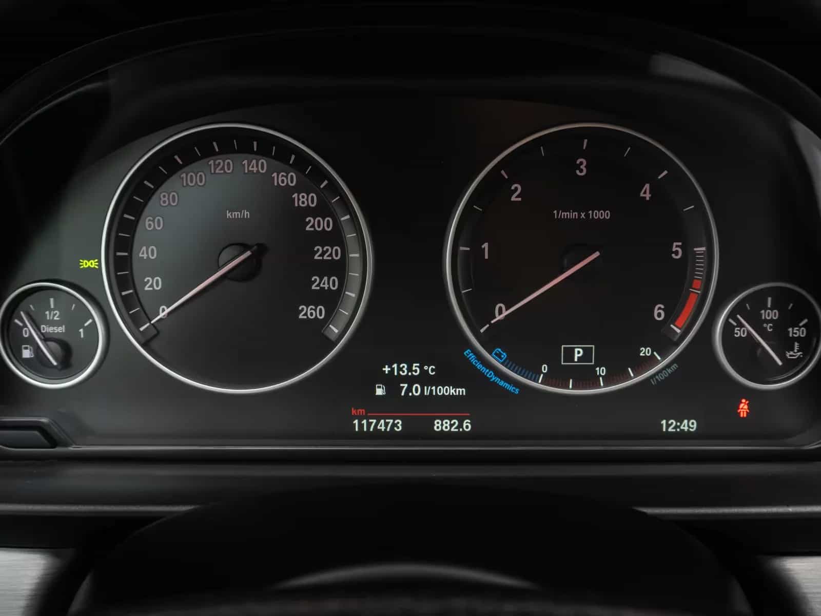 BMW 5 Series 06/2016-photo-39