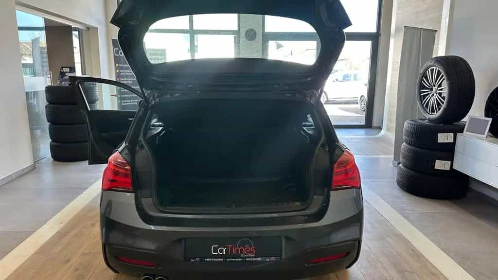 BMW 1 Series 120d Limousine  Edition M Sport 04/2019-photo-17