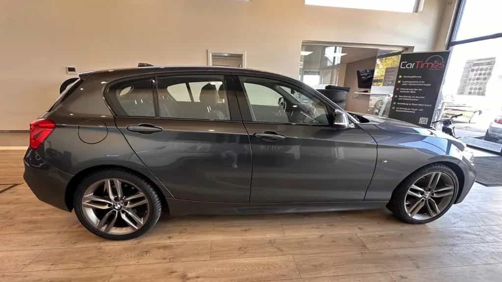 BMW 1 Series 120d Limousine  Edition M Sport 04/2019-photo-7