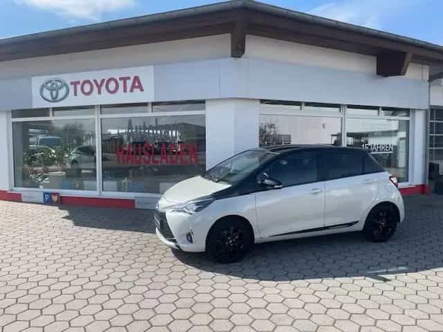 Toyota Yaris Style Selection 04/2020-photo-0