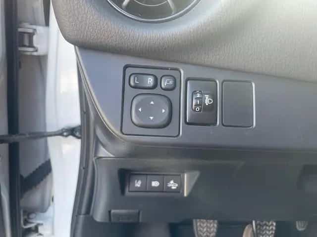 Toyota Yaris Style Selection 04/2020-photo-12