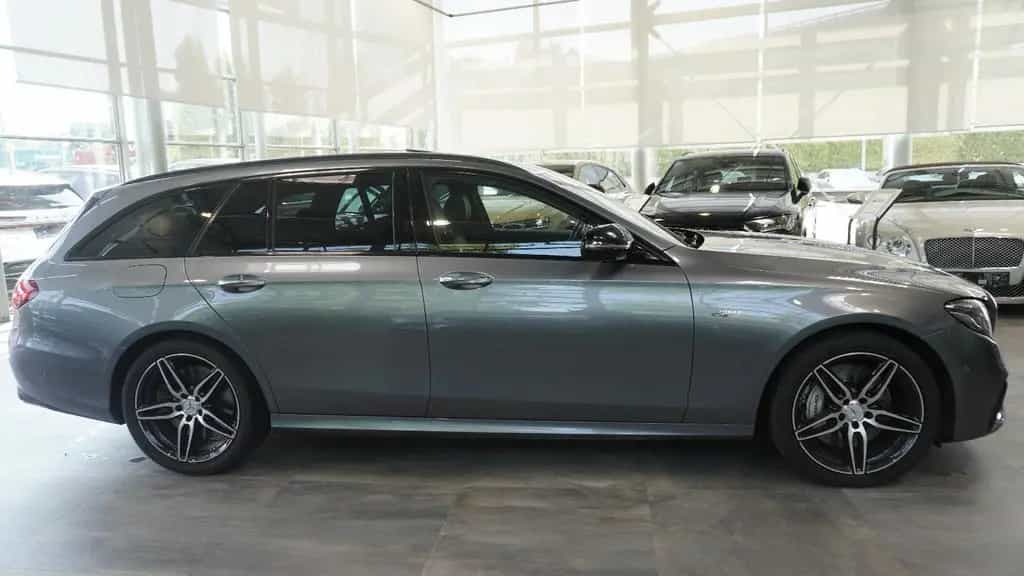 Mercedes-Benz E-Class 53 AMG T 4Matic+*NIGHT*PANO*360°KAM*BURM*LED 09/2018-photo-3