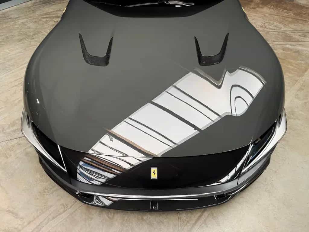 Ferrari 12Cilindri + 1. Hand + 54 km + Carbon Exterieur 04/2026-photo-4