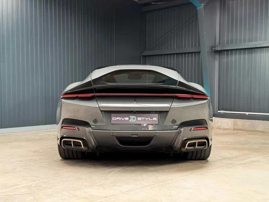 Ferrari 12Cilindri + 1. Hand + 54 km + Carbon Exterieur 04/2026-photo-6