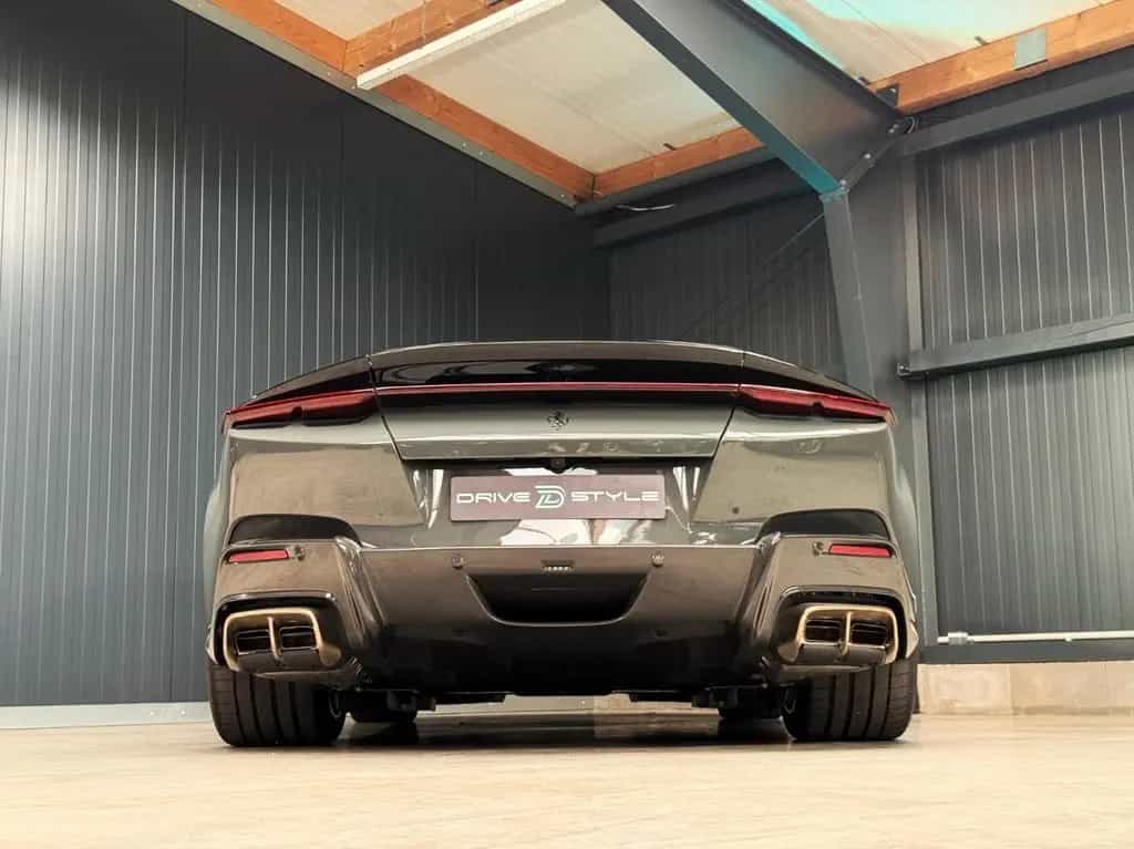 Ferrari 12Cilindri + 1. Hand + 54 km + Carbon Exterieur 04/2026-photo-7