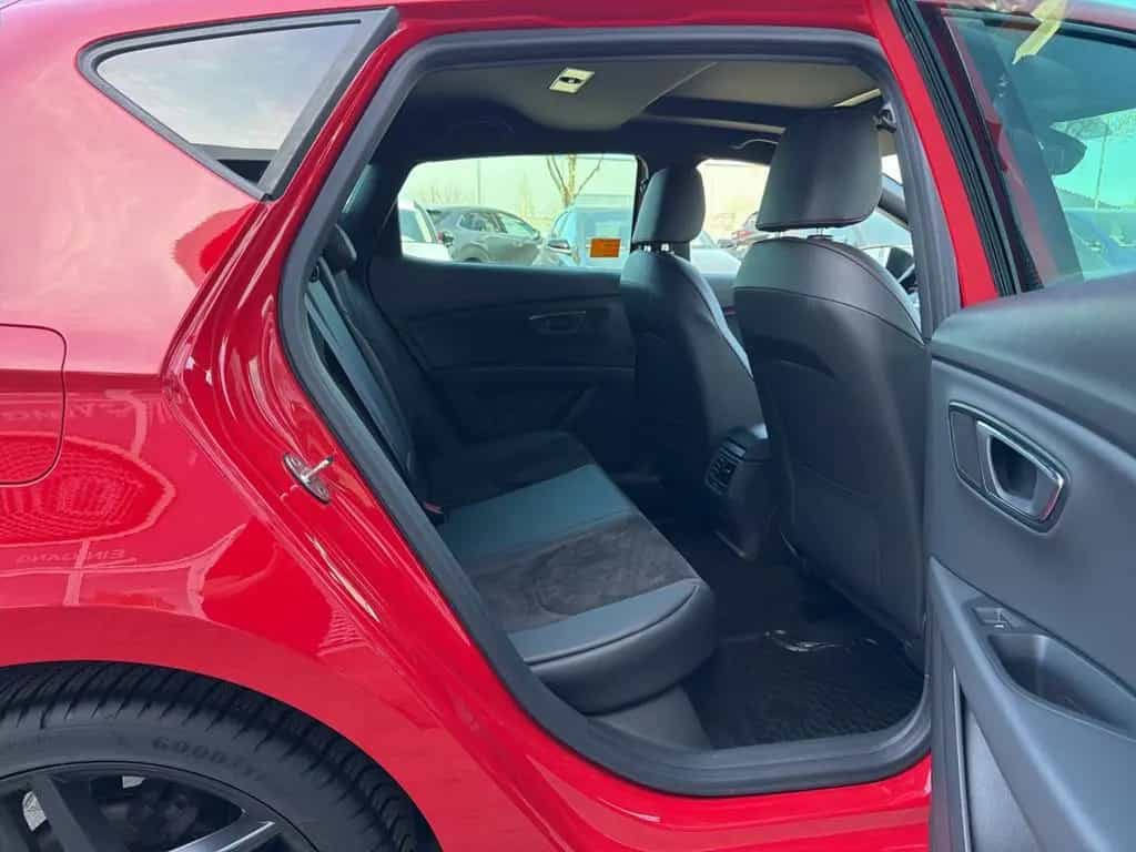 Seat Leon FR-Line Navi Digitales Cockpit LED StandHZG 04/2020-photo-14