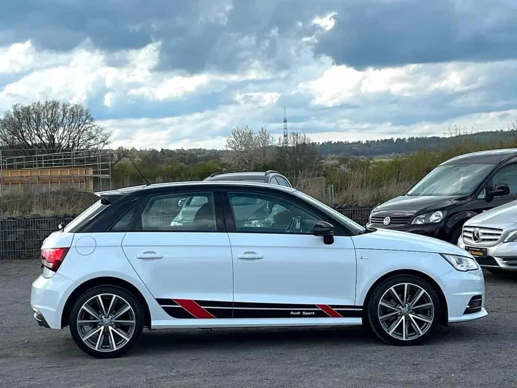 Audi A1 Sportback S-Line/NAVI/SHZ/LED 04/2017-photo-5