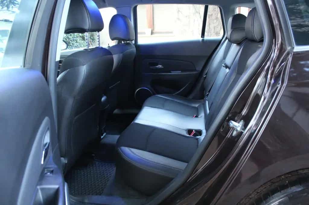 Chevrolet Cruze Station Wagon LTZ*Automatik*TÜV NEU* 04/2013-photo-15