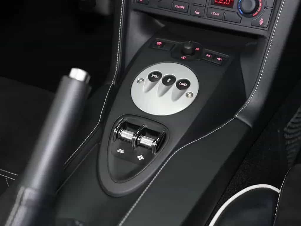 Lamborghini Gallardo LP 560-4 Spyder - Lift|Kamera|19"Apollo 07/2009-photo-9