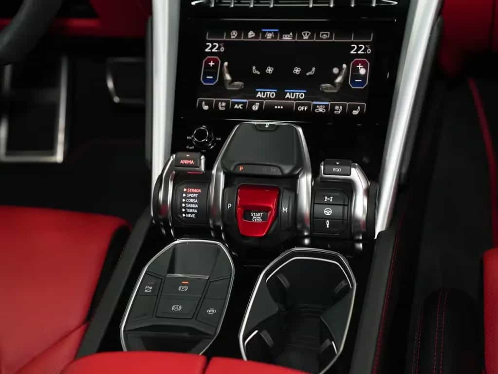 Lamborghini Urus - B&O 3D|ADAS|Sitzbelüftung+Massage|Pano 11/2018-photo-10